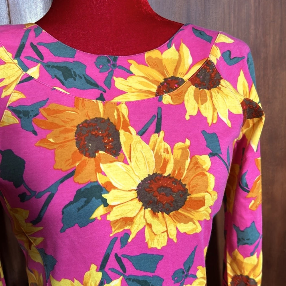 Y2K Fuchsia Sunflowers Dress 8 - Picture 6 of 10